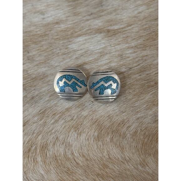 Zuni Bennie Bowekaty Sterling Inlaid Turquoise Spirit Bear Stud Earrings Fetish - Picture 8 of 8